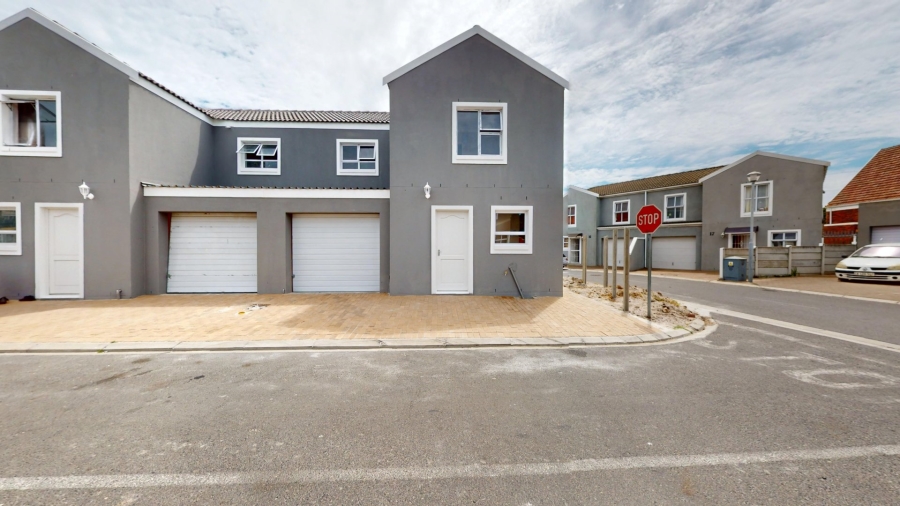 3 Bedroom Property for Sale in Hazendal Western Cape